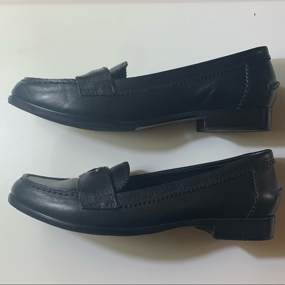 Tory Burch 7 Pennie Low Heel Penny Loafer Black Saffiano Leather Gold Logo - Picture 4 of 8